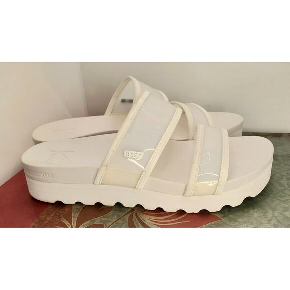 REEF Vista Hi Energy Women's Size 9.5 White Cushion Comfort Sandals - Picture 1 of 10